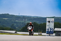 donington-no-limits-trackday;donington-park-photographs;donington-trackday-photographs;no-limits-trackdays;peter-wileman-photography;trackday-digital-images;trackday-photos